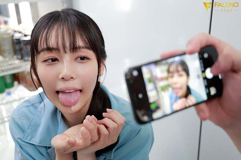 av japan เย็ดสาวพาร์ทไทม์ทำงานในมินิมาร์ท FSDSS-683 1