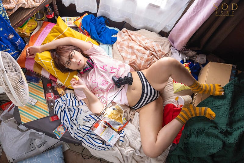 avxxx พี่สาวติดเกมโดนน้องชายเคลมน้ำกระจาย START-014V 1