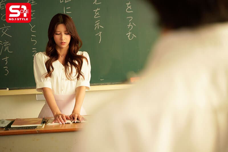 หนังเอวี ปรึกษากับอาจารย์ที่สอนที่เดียวกัน SONE-573 4